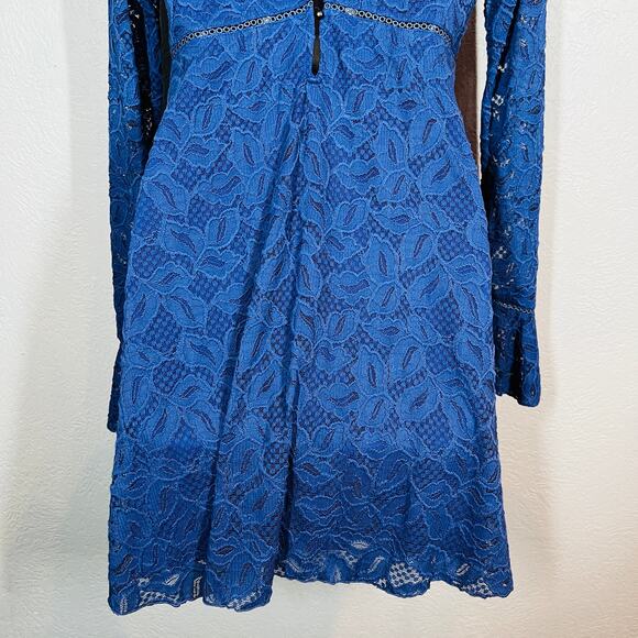 Free People Lace Peasant Dress Blue Bell Sleeve Floral - XS - Picture 6 of 8